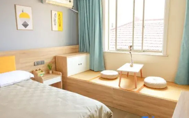 Box Space Xinzhiwan Hotel (Shanghai Bay University City Branch)