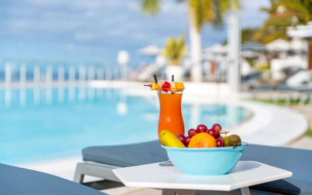 Marina Bayview - Adults Only