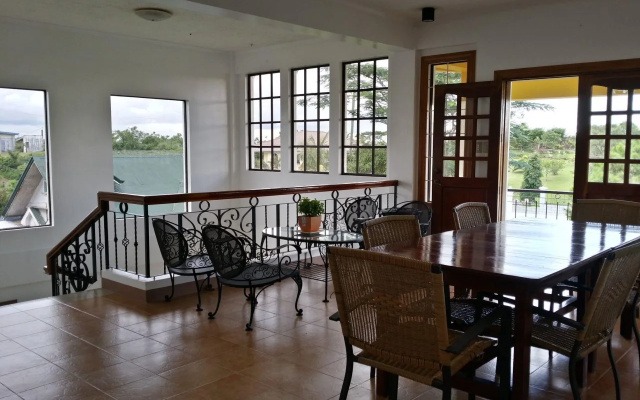 Hotel Morning Side Hills Rooms for Rent