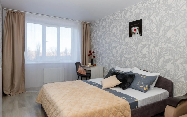 Apartment on Krasnodonskaya street 10/7 floor
