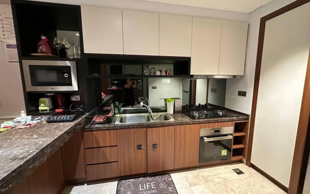 Klcc Studio With a Rooftop Garden/playground