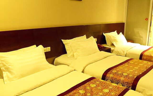 Chaoyue Business Hotel