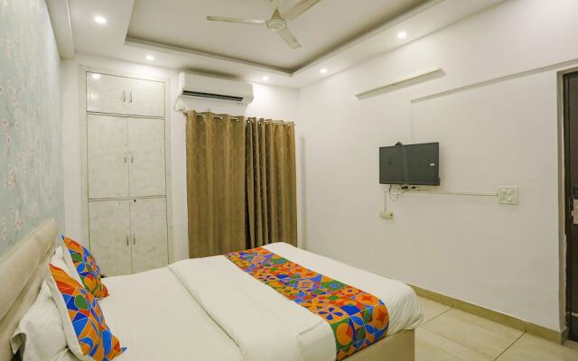 FabHotel Comfirt Inn