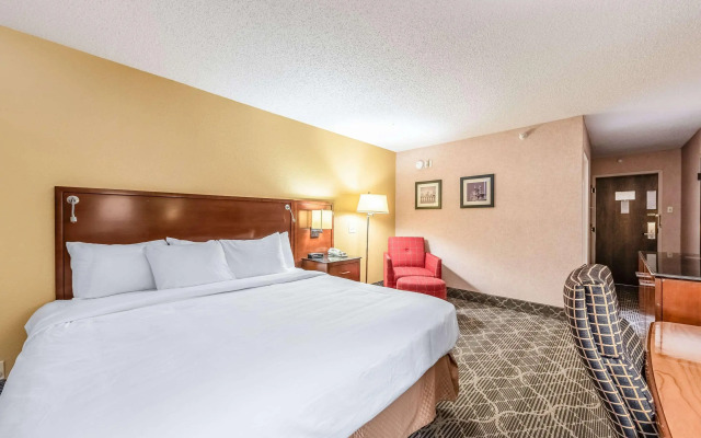 Quality Inn & Suites Brainerd