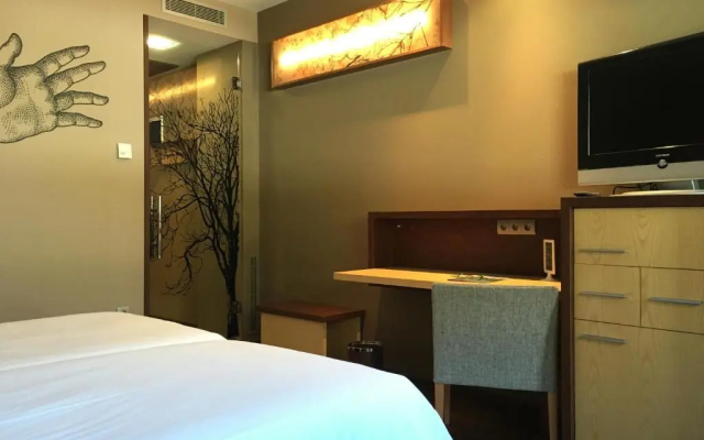 SOMMOS Hotel Aneto