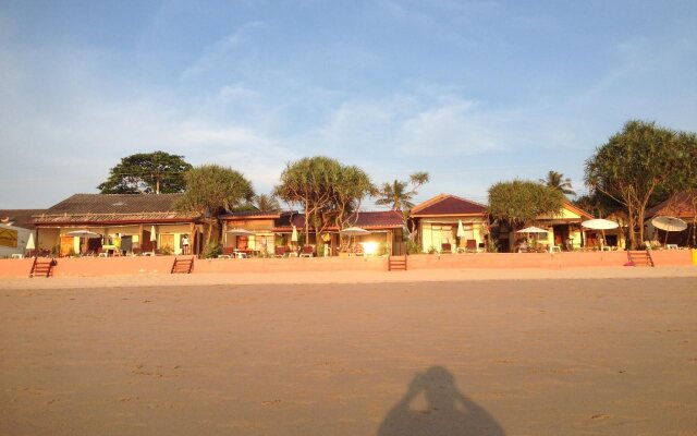 Baan Rim Lay