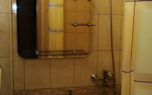 Проспект Александра Поля 113