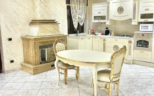 Gold Luxury Suite Home Roma