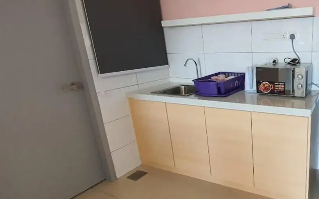 Miracle Homestay Group Traveller PG Sentral