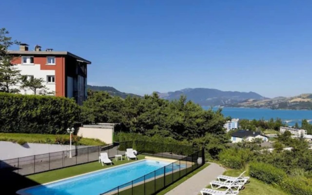Hotel Eden Lac