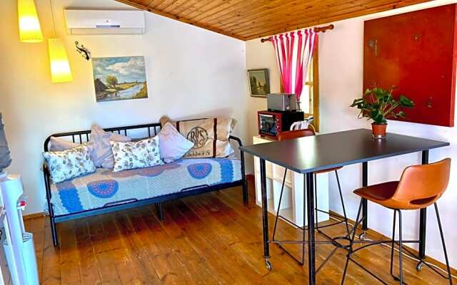 Romantic Private Cabin