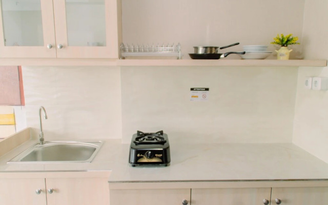 Comfortable and Cozy Studio at Bintaro Icon Apartment