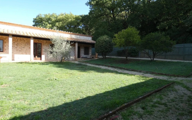 SCAPPO IN UMBRIA,Casale Vallenea