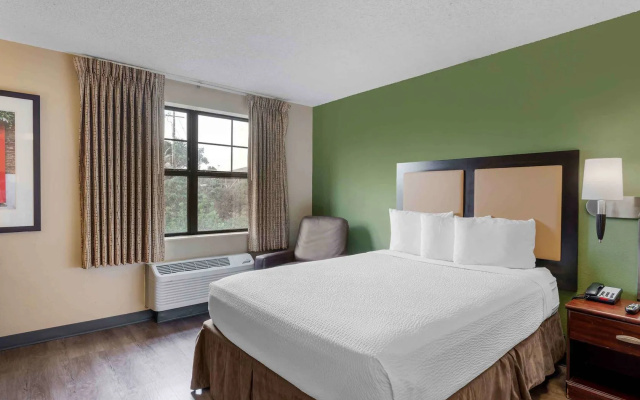 Extended Stay America Suites Santa Barbara Calle Real