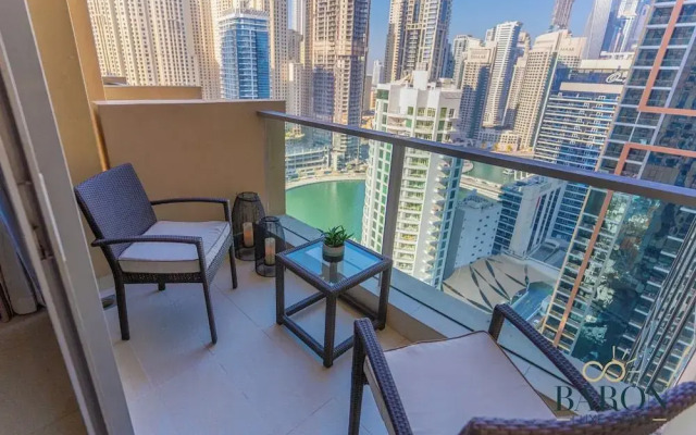 LUX The Address Dubai Marina Suite