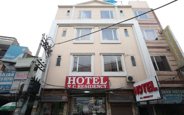 OYO 18599 Hotel Rc Residency