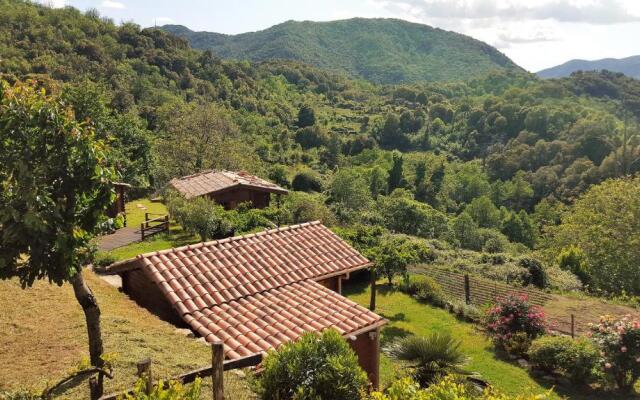Les Chalets Et Gite du Haut Taravo