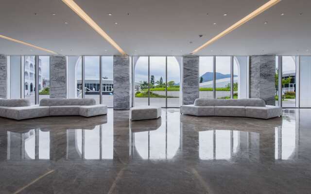 Golden Tulip FAB Hotel