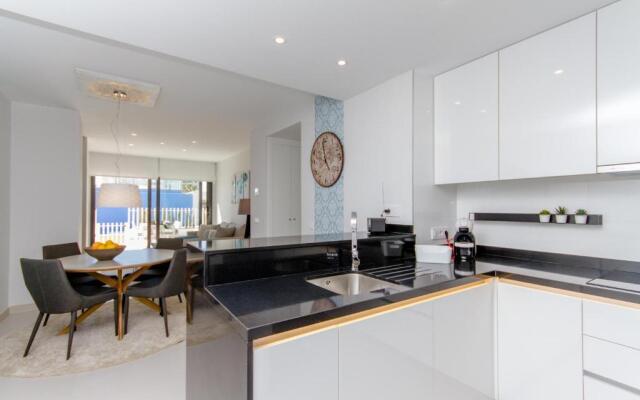 Urbano Blanco Apartments