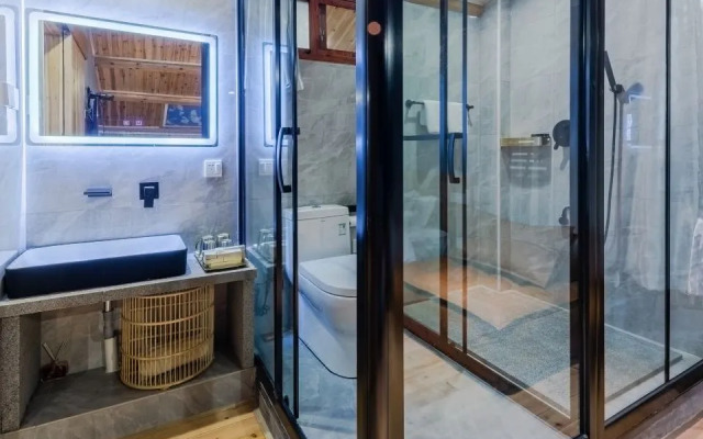 Huasao·1949 Designer Parent-Child Vacation Type Smart Homestay (Nanjing Yunshuiyao Waterwheel Store）