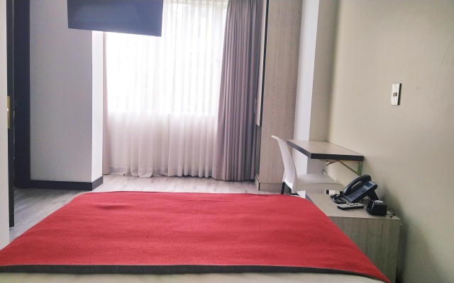 Hotel White Light House