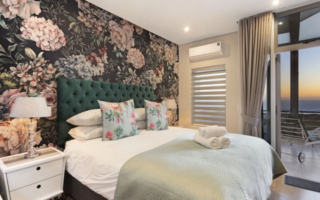 Penthouse F23 Seaside Village