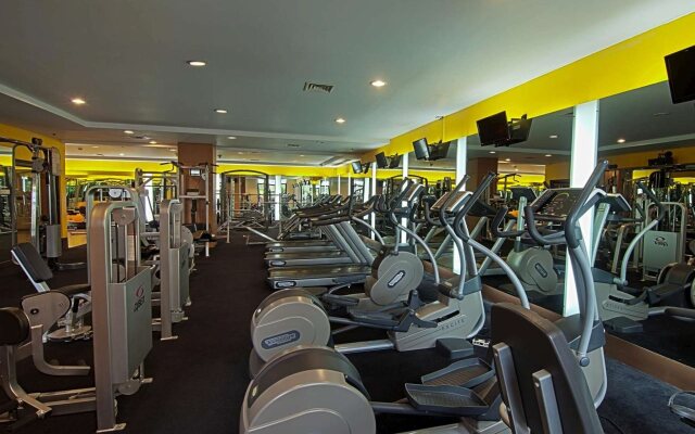 REDTOP Hotel & Convention Center