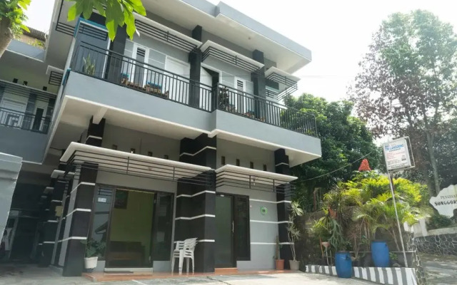 Villa Tri Langgeng