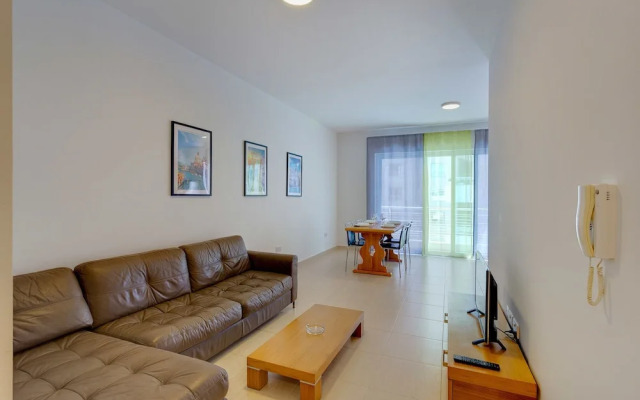 Cosy 1 Bedroom Sliema Apartment, Best Location