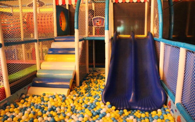 Crowne Plaza Yantai Seaview by IHG