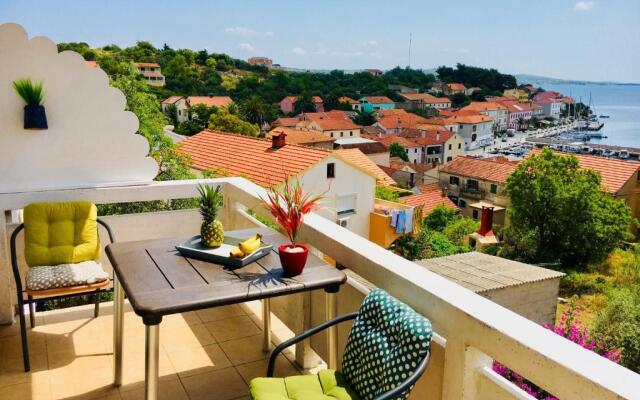 Sali Modern Seaview Apartment