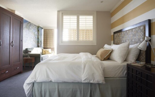 Oceanfront Pan American Hotel