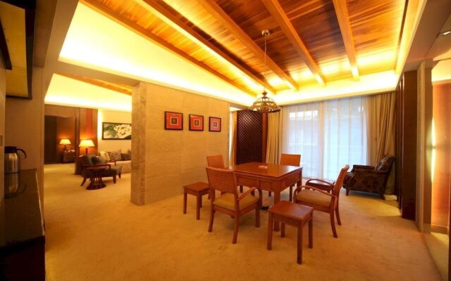Tengchong Guanfang Hotel