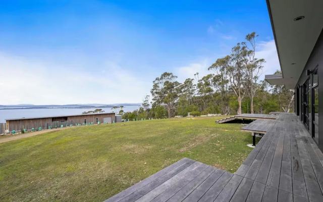The Outlook on Mount Louis – 2 Bedroom