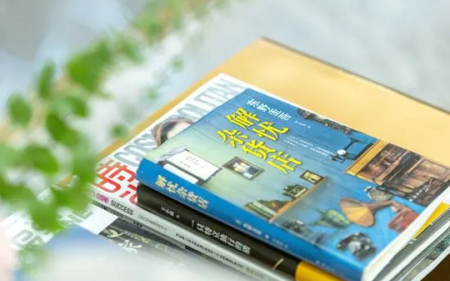 Poltton International Hotel (Huizhou University of economics)