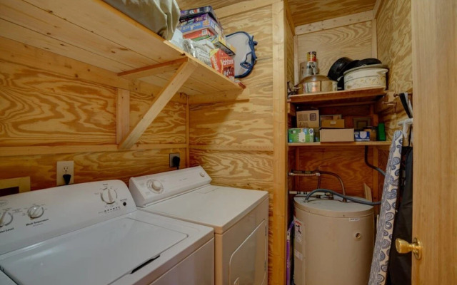 Amazing Adventure Cabin