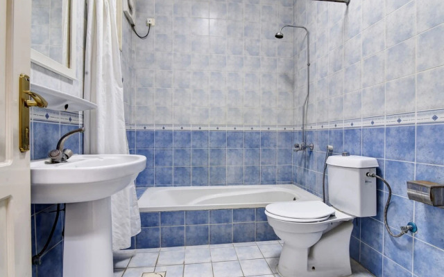 OYO 404 Rwnza Hotel Apartments