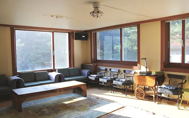 Yangpyeong Dotorigol Pension