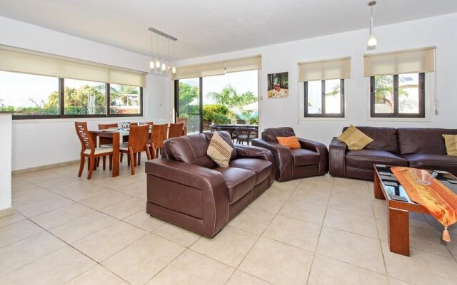 Artemis Villas