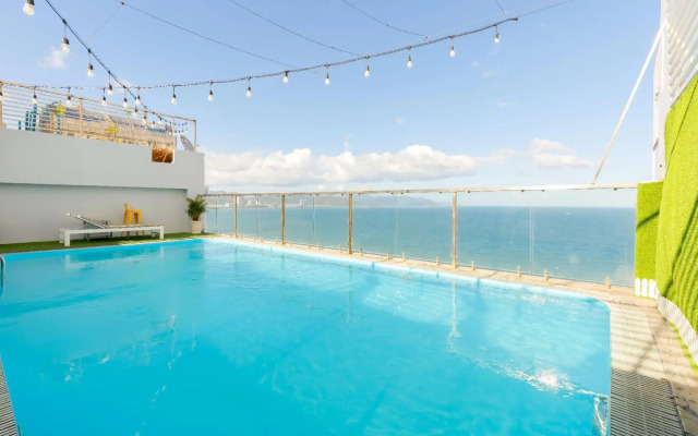 Paris Nha Trang Hotel & Apartment
