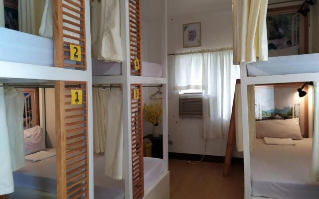 HIS Capsule Hostel