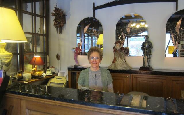 Hotel De France En Gaume