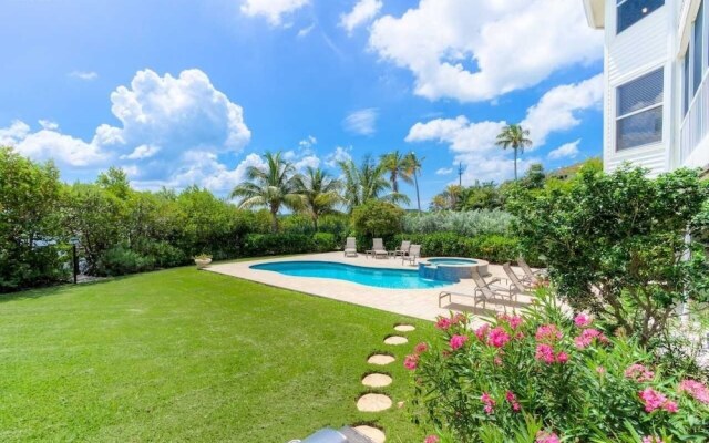 The White Ibis 5 Bedroom Home