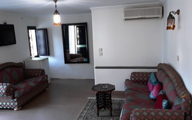 Park Regency Suite Hotel