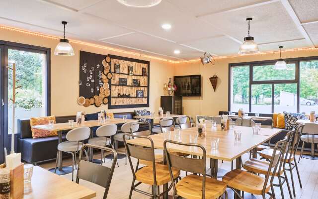 Kyriad Direct Le Bourget - Gonesse