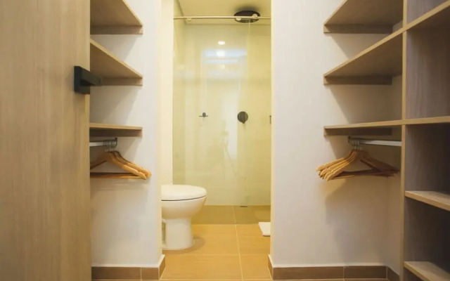 w Beautiful 3BR w Terrace n AC in Laureles