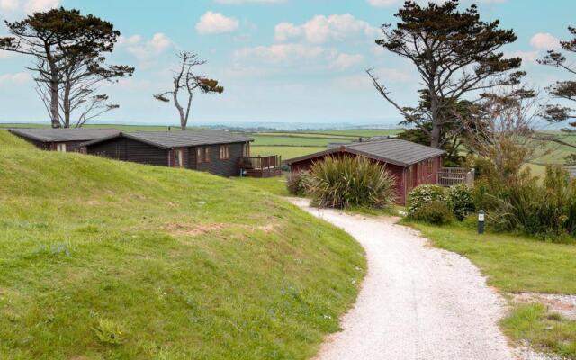 Whitsand Bay Lodge
