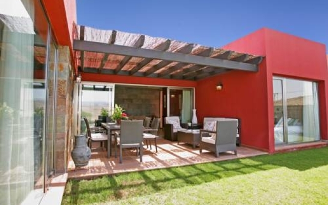 Villa Salobre Master and Sun