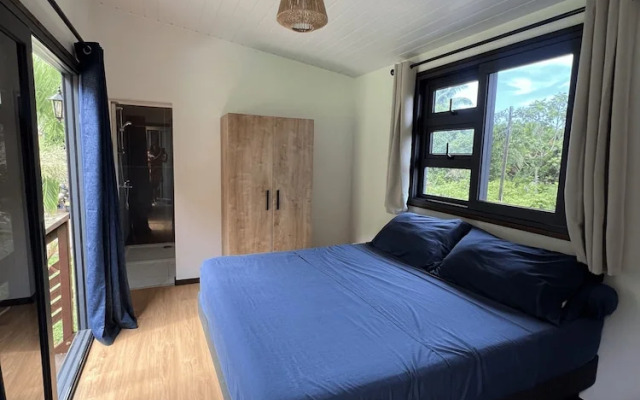 Moana Lodge