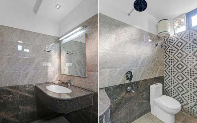 OYO 2263 Hotel Govinda Royal